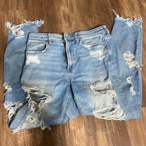 American eagle grungy ripped pants!